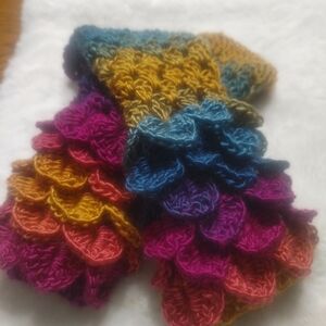 Just In! Handmade Dragon Scale Fingerless Texting Gloves Armwarmers Dark Rainbow